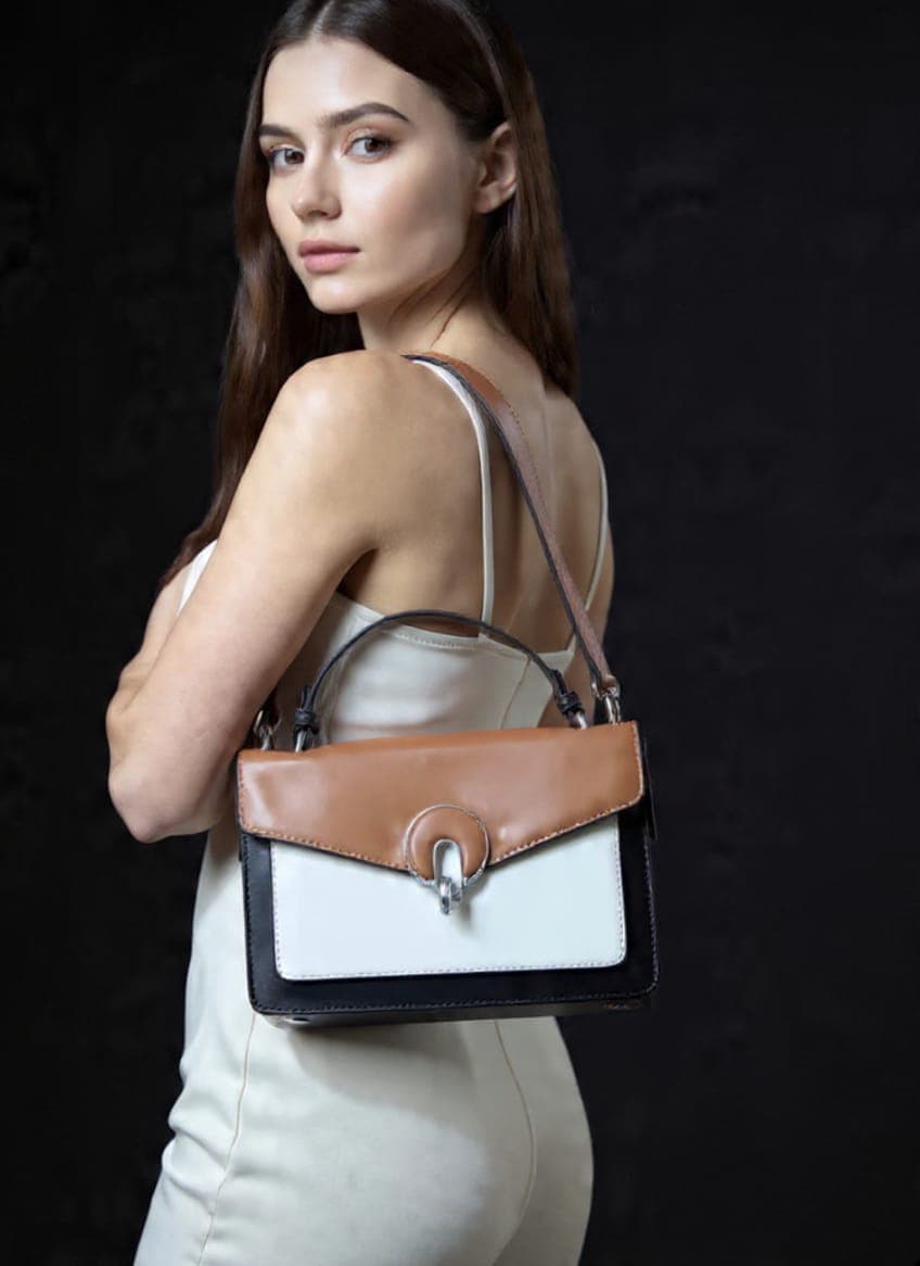 Chic Tri-Color Leatherette Shoulder Bag